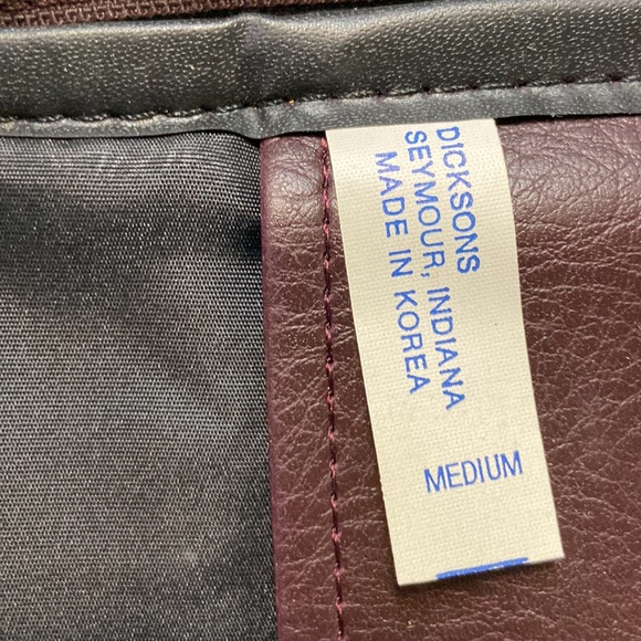 Bible Carry Protection Bag - Burgundy - Exterior Pocket, Zipper Closure- EUC - Picture 7 of 11